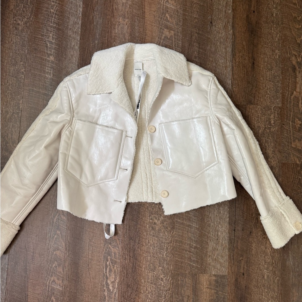 BRAND NEW Cream Cropped Jacket from Mistress Rocks